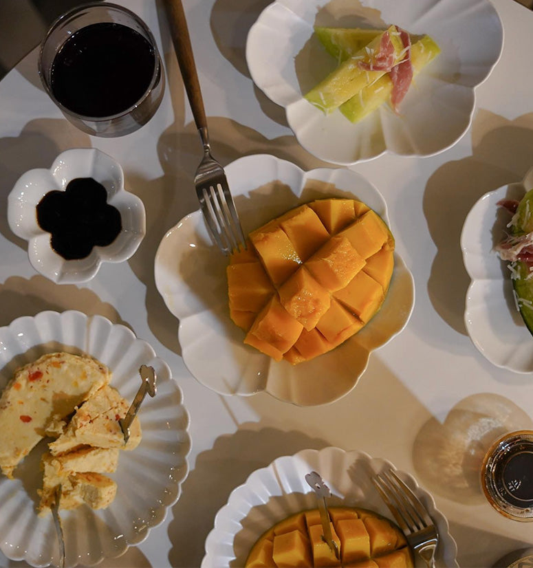 Mujagi Matte Flower 08 Main Plate